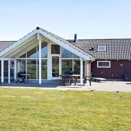Four-Bedroom Holiday Home In Idestrup 3 Bøtø By Buitenkant foto