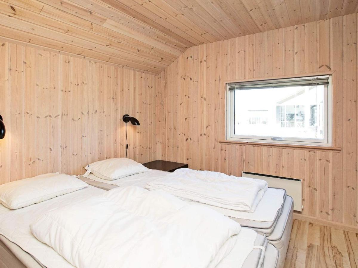 Four-Bedroom Holiday Home In Idestrup 3 Bøtø By Buitenkant foto