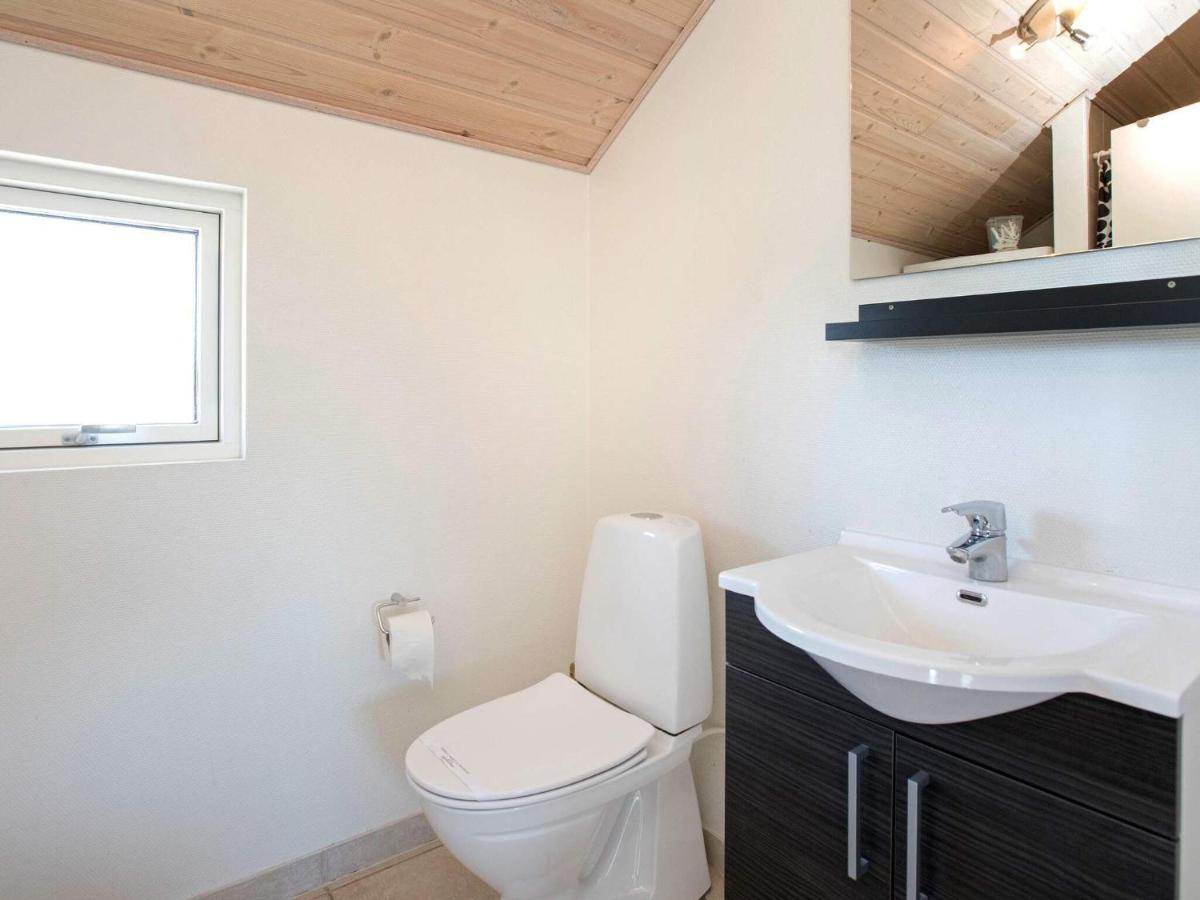 Four-Bedroom Holiday Home In Idestrup 3 Bøtø By Buitenkant foto